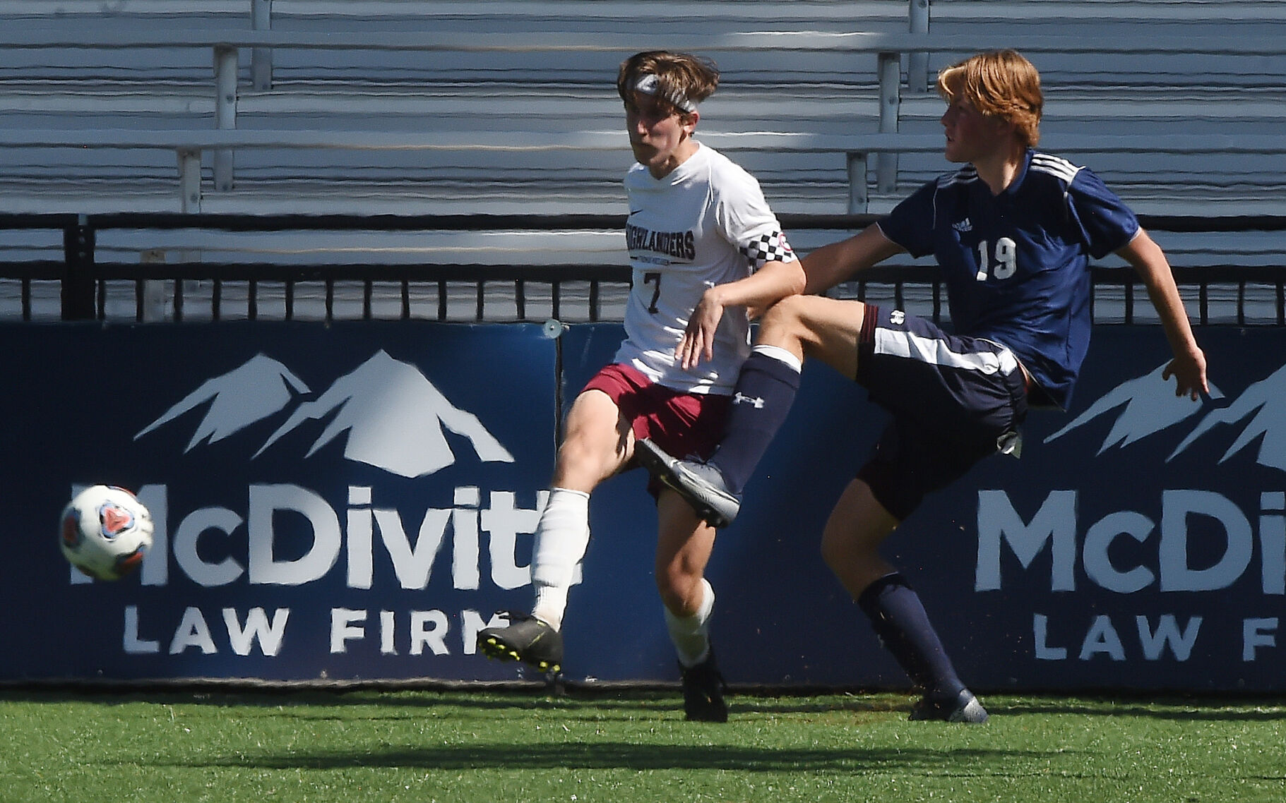 050221-s-soccer 19.JPG